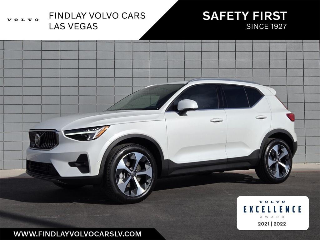 new 2025 Volvo XC40 car, priced at $45,715