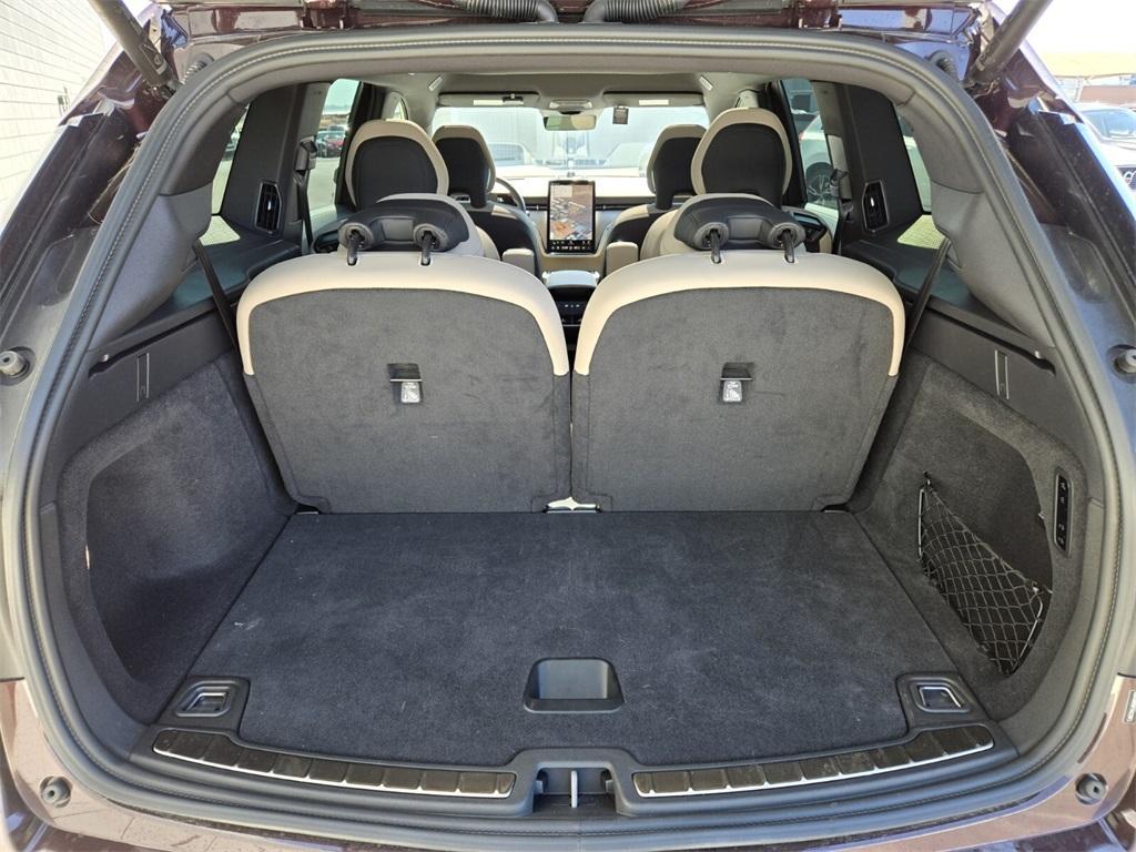 new 2025 Volvo EX90 car, priced at $88,432