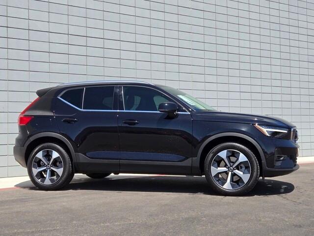 new 2025 Volvo XC40 car, priced at $48,335