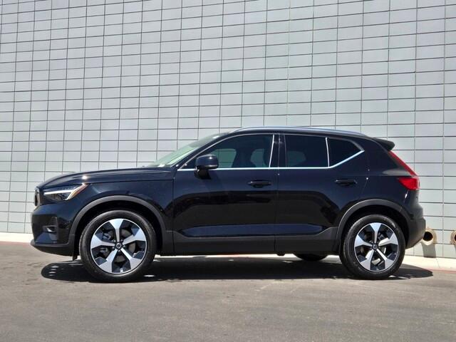 new 2025 Volvo XC40 car, priced at $48,335