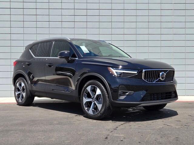 new 2025 Volvo XC40 car, priced at $48,335