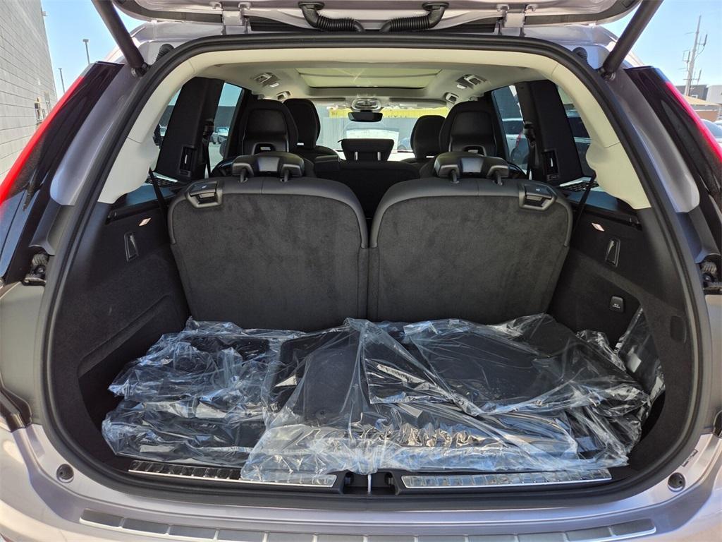 new 2026 Volvo XC90 car, priced at $65,885