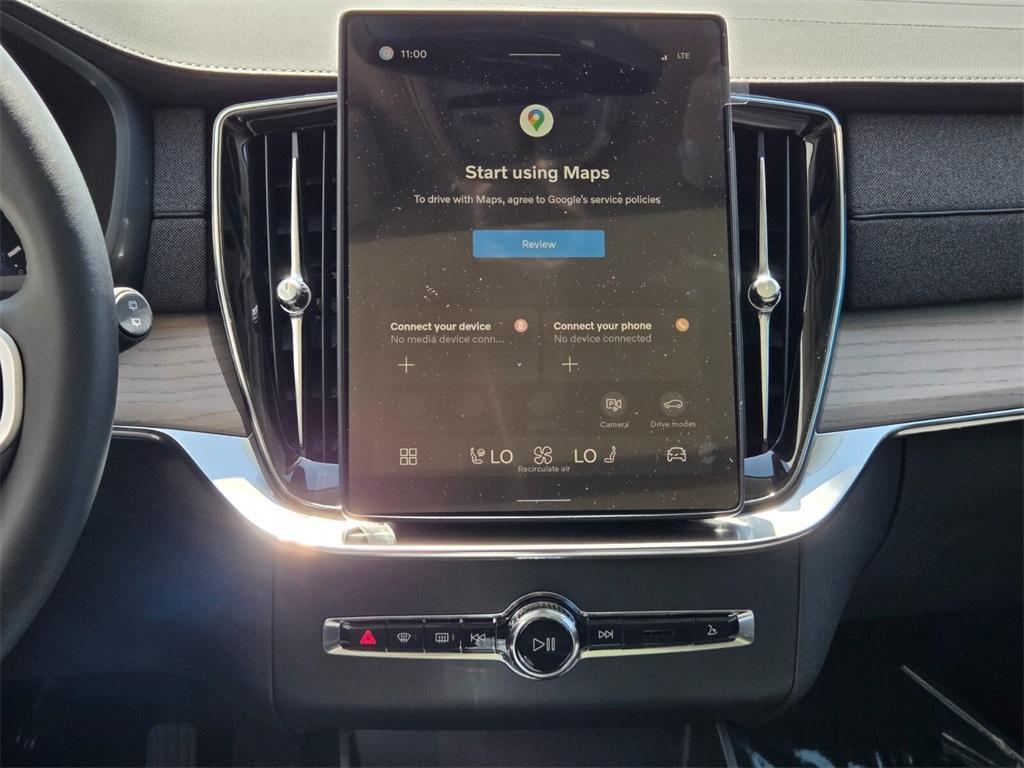 new 2026 Volvo XC90 car, priced at $65,885