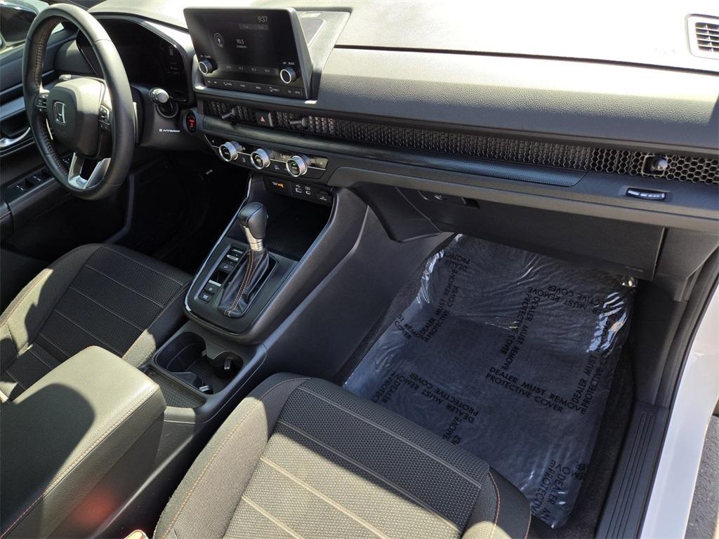 used 2024 Honda CR-V Hybrid car, priced at $33,598