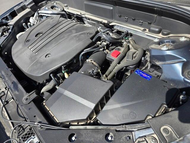 used 2022 Volvo XC60 car, priced at $35,484