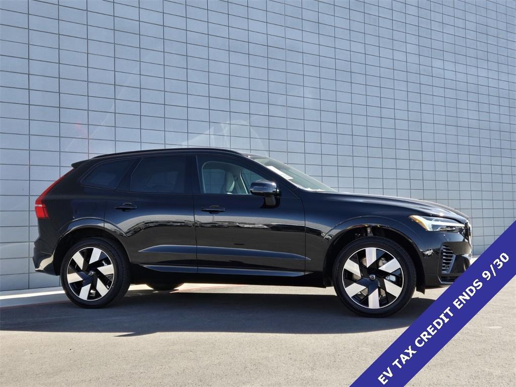 new 2025 Volvo XC60 Plug-In Hybrid car, priced at $64,681