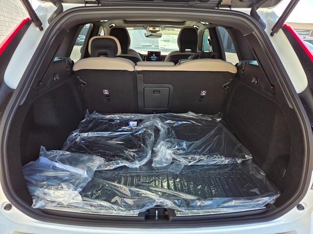 new 2026 Volvo XC60 car, priced at $54,985