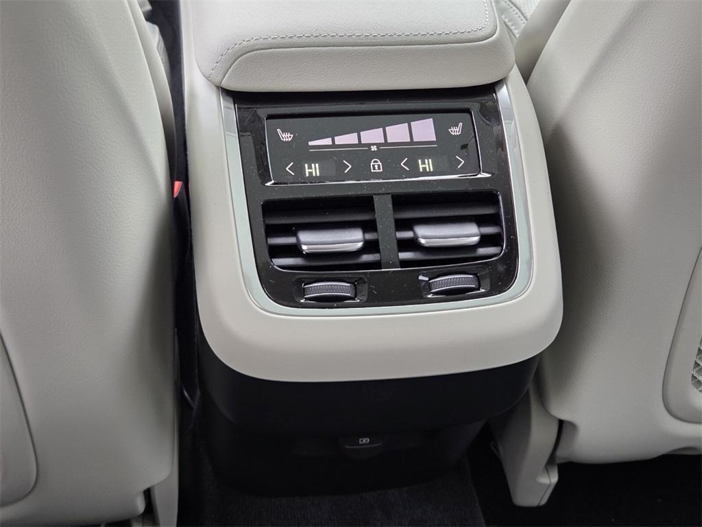 new 2026 Volvo XC60 car, priced at $60,935