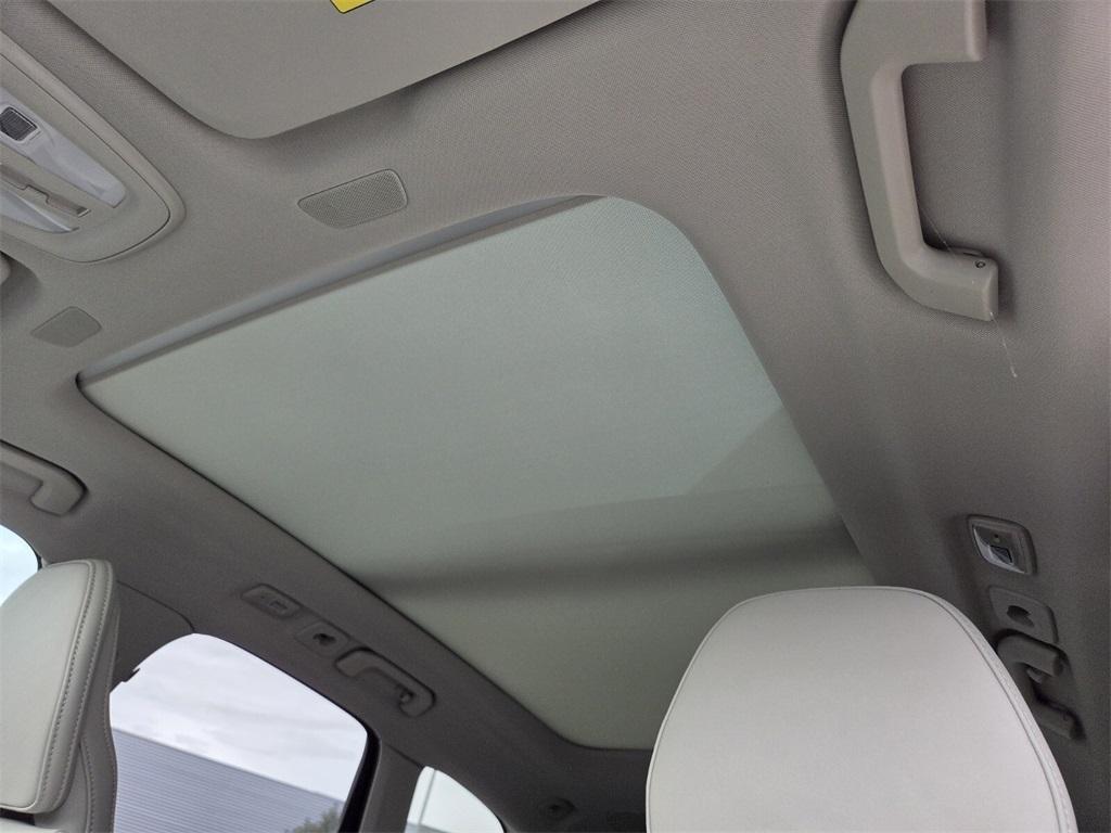 new 2026 Volvo XC60 car, priced at $60,935