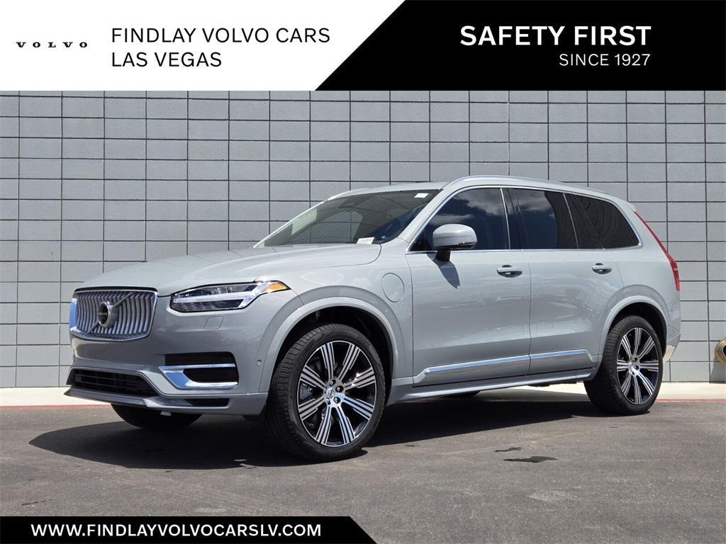 new 2025 Volvo XC90 Plug-In Hybrid car