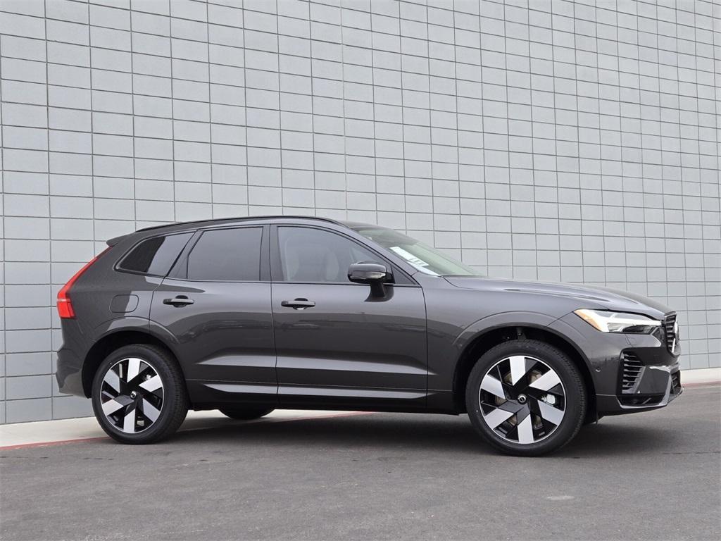 new 2025 Volvo XC60 Plug-In Hybrid car, priced at $65,125