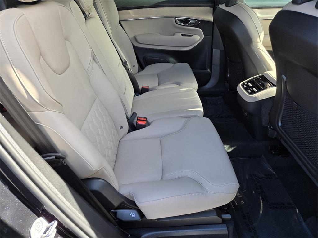 new 2025 Volvo XC90 car, priced at $57,553