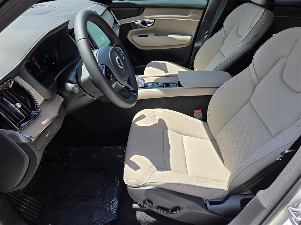 new 2025 Volvo XC90 car, priced at $64,006