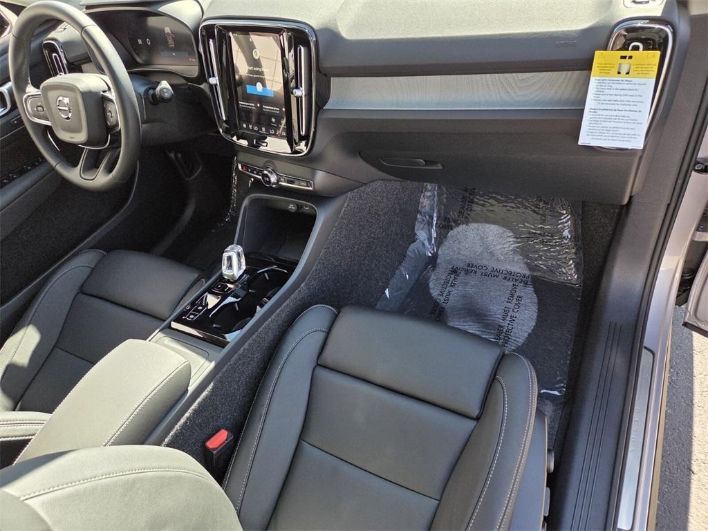 new 2026 Volvo XC40 car, priced at $44,975