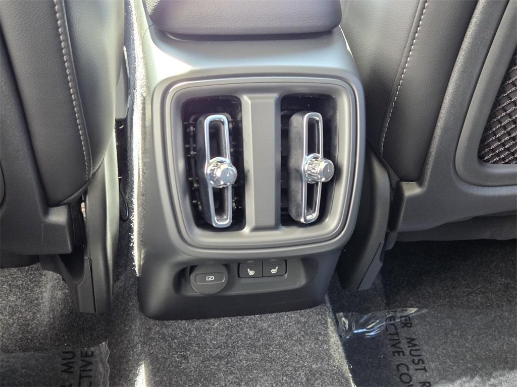 new 2026 Volvo XC40 car, priced at $44,975