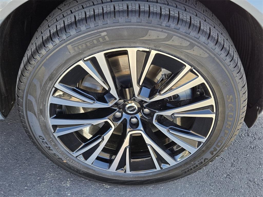 used 2023 Volvo XC90 Recharge Plug-In Hybrid car, priced at $52,984