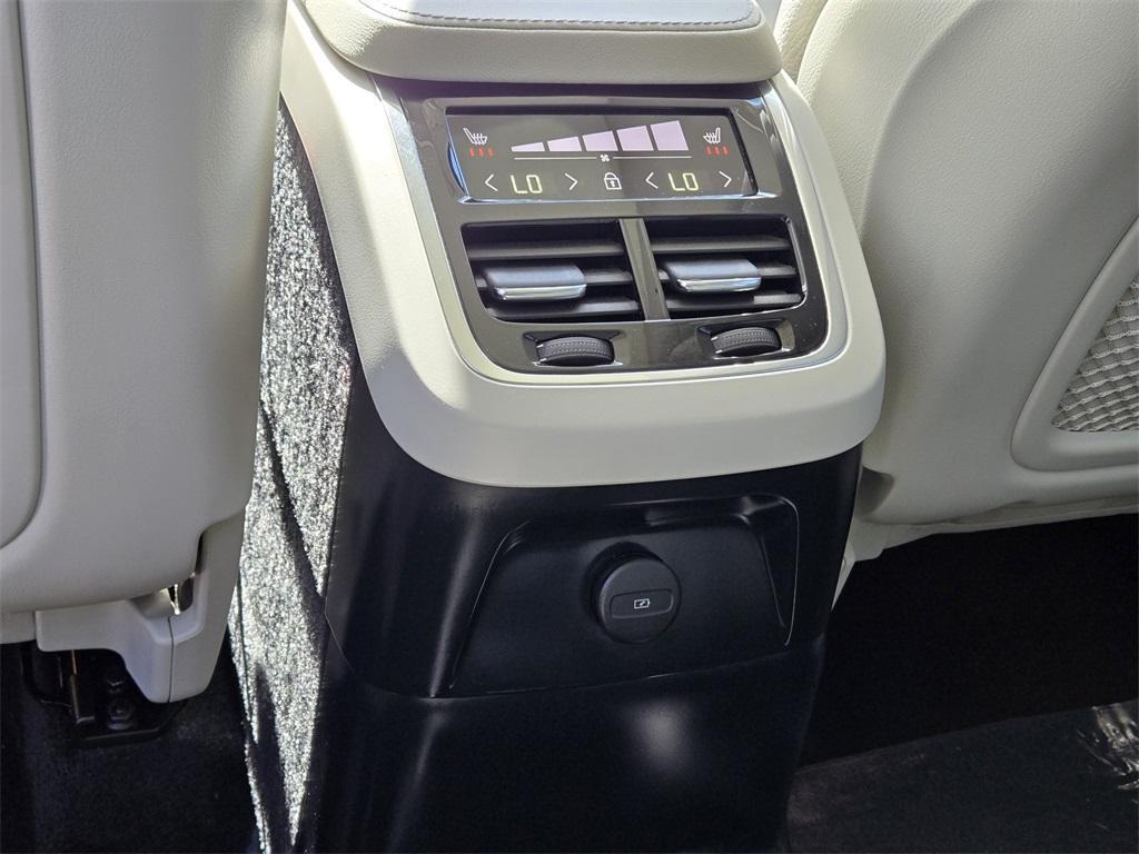 used 2023 Volvo XC90 Recharge Plug-In Hybrid car, priced at $52,984