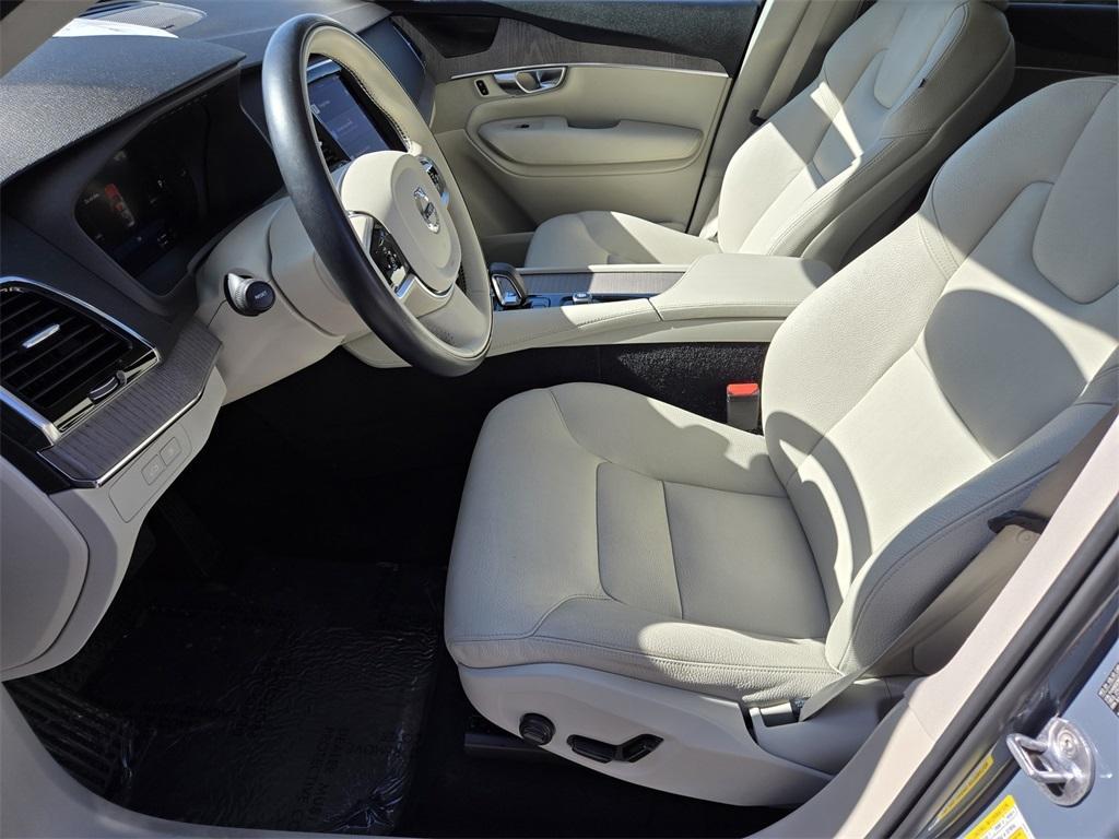 used 2023 Volvo XC90 Recharge Plug-In Hybrid car, priced at $52,984