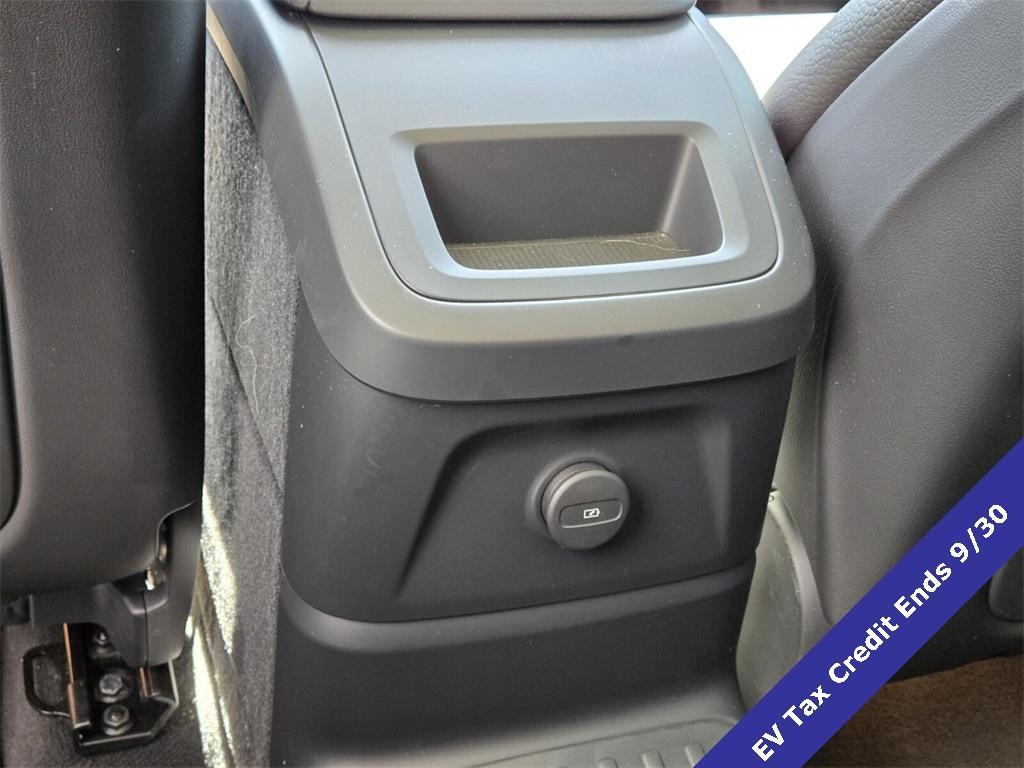 new 2025 Volvo XC60 Plug-In Hybrid car, priced at $65,040