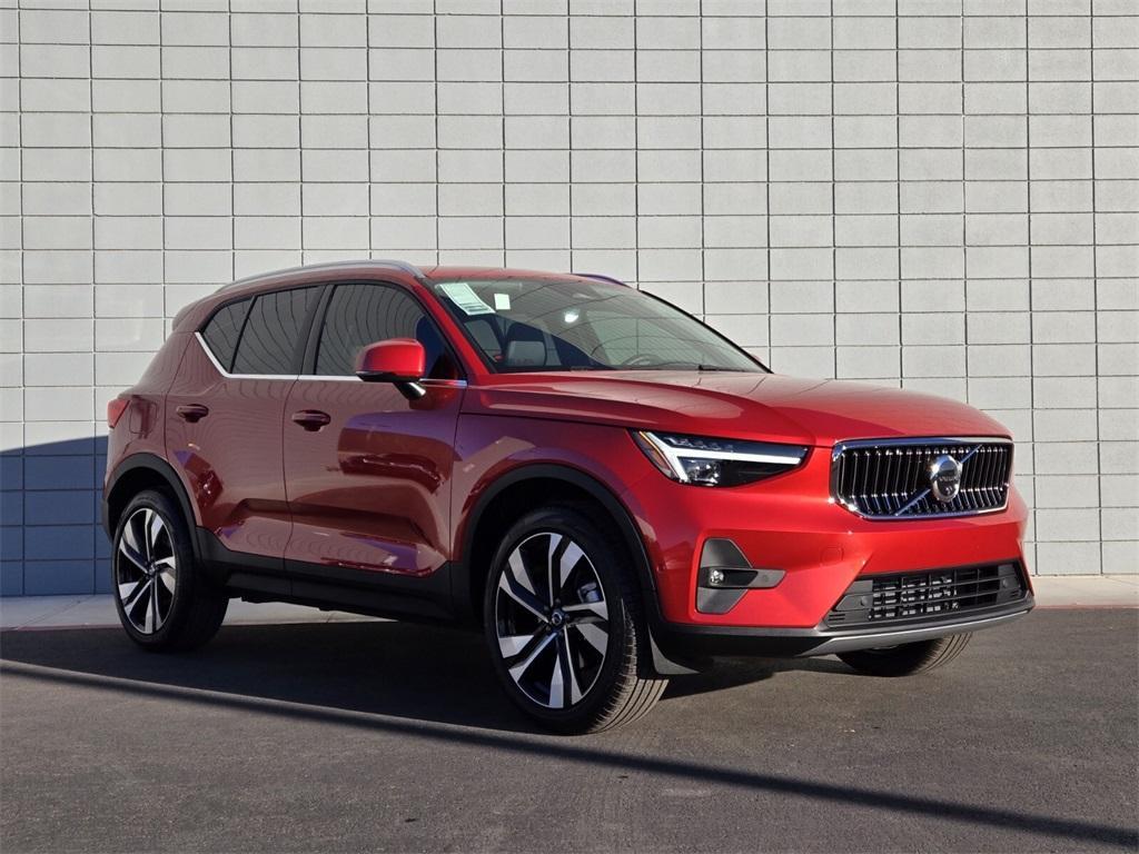 new 2025 Volvo XC40 car, priced at $49,825