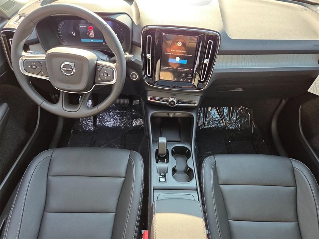 new 2026 Volvo XC40 car, priced at $43,995