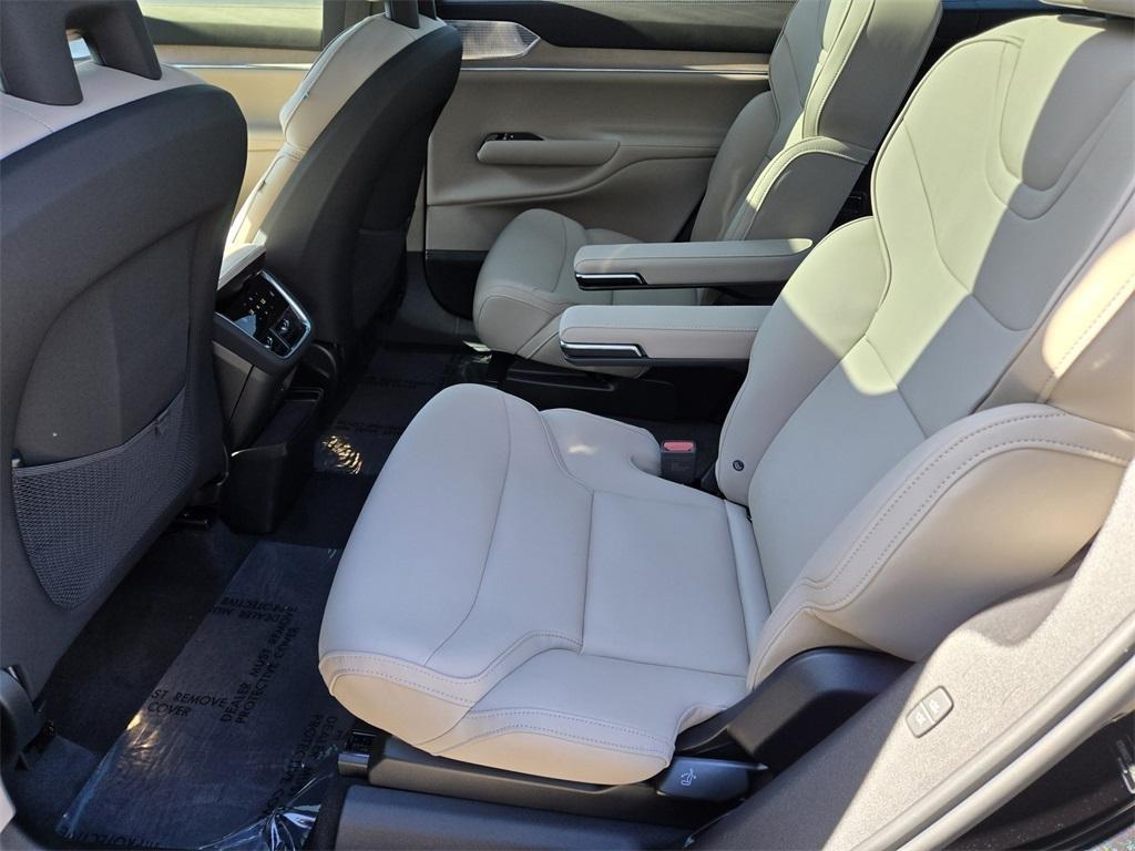 used 2025 Volvo EX90 car, priced at $83,984