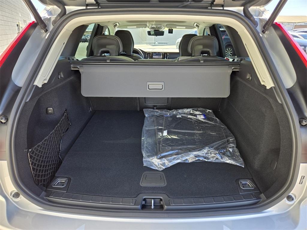 new 2025 Volvo XC60 Plug-In Hybrid car, priced at $61,830