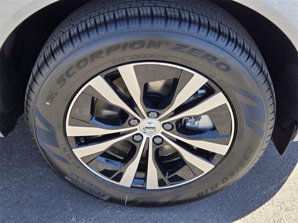 new 2025 Volvo XC60 Plug-In Hybrid car, priced at $61,830