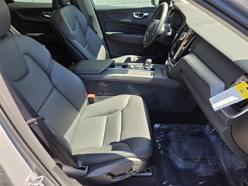 new 2025 Volvo XC60 Plug-In Hybrid car, priced at $61,830