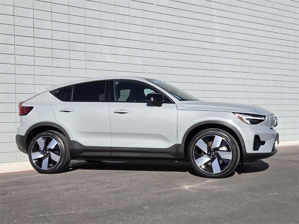 used 2024 Volvo C40 Recharge Pure Electric car, priced at $33,984