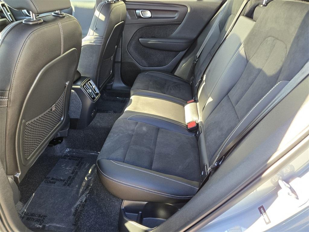 used 2024 Volvo C40 Recharge Pure Electric car, priced at $33,984