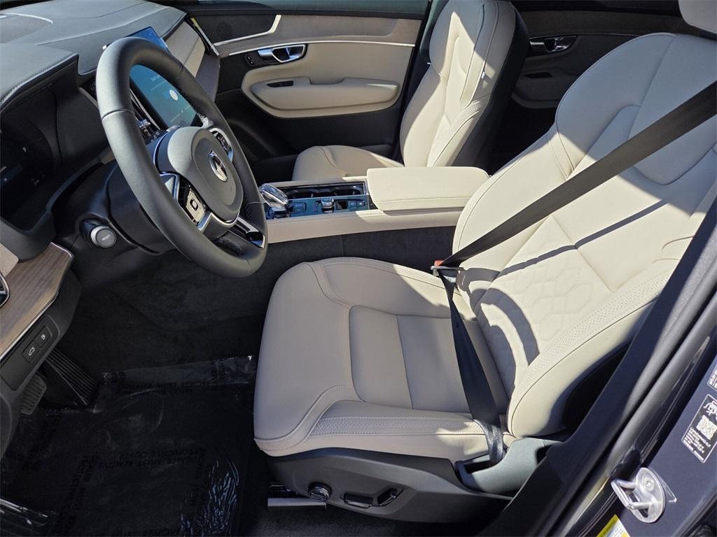 new 2026 Volvo XC90 Plug-In Hybrid car, priced at $78,535