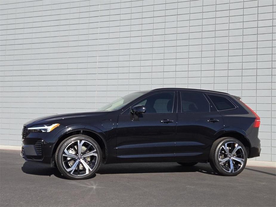 new 2025 Volvo XC60 Plug-In Hybrid car, priced at $65,485