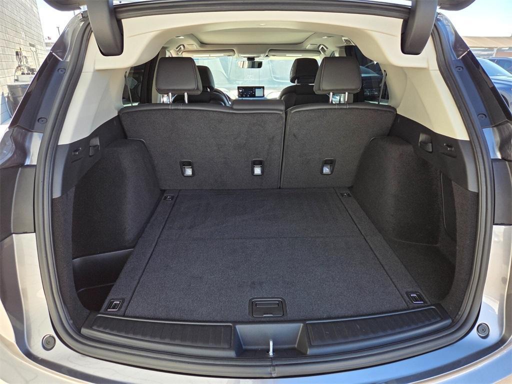 used 2023 Acura RDX car, priced at $35,295