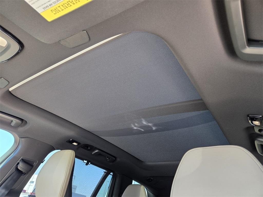 new 2025 Volvo XC90 Plug-In Hybrid car, priced at $76,461