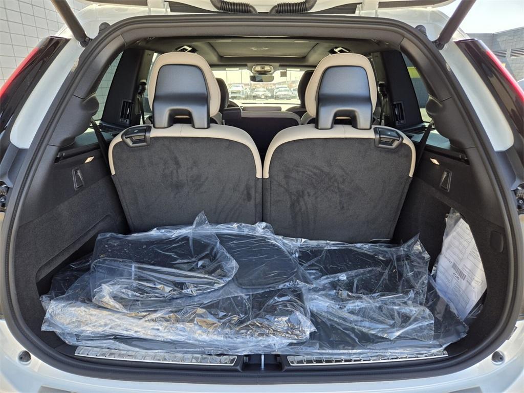 new 2025 Volvo XC90 Plug-In Hybrid car, priced at $76,461