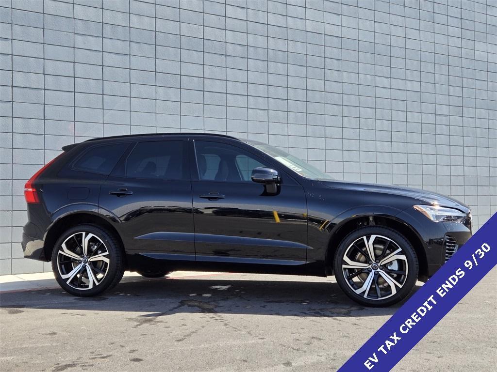 new 2025 Volvo XC60 Plug-In Hybrid car, priced at $69,616