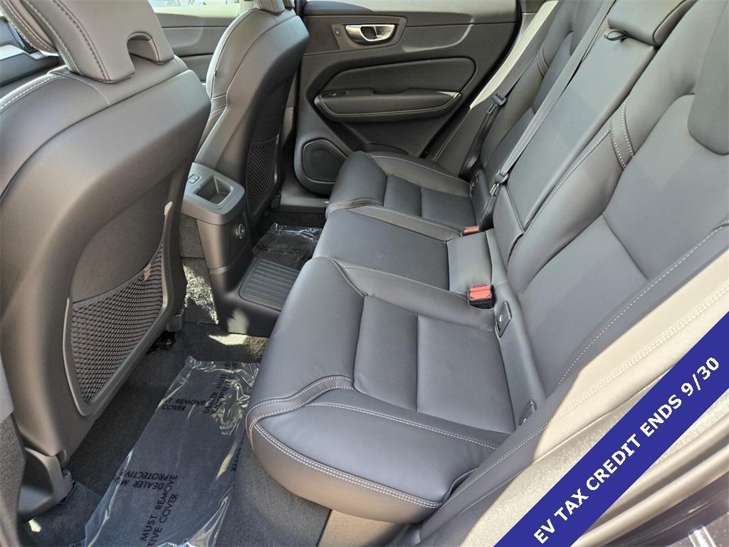 new 2025 Volvo XC60 Plug-In Hybrid car, priced at $69,616