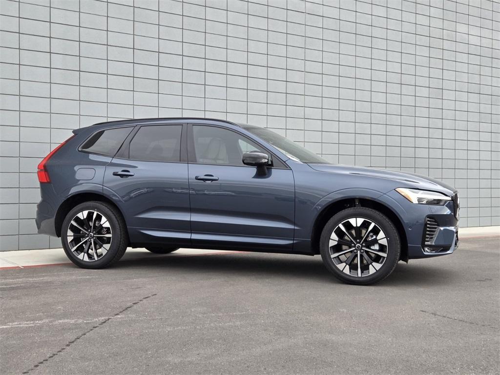 new 2026 Volvo XC60 car, priced at $54,985