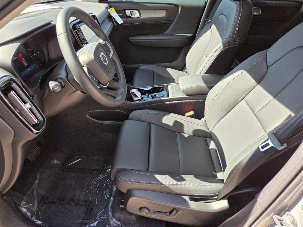 new 2026 Volvo XC40 car, priced at $51,525