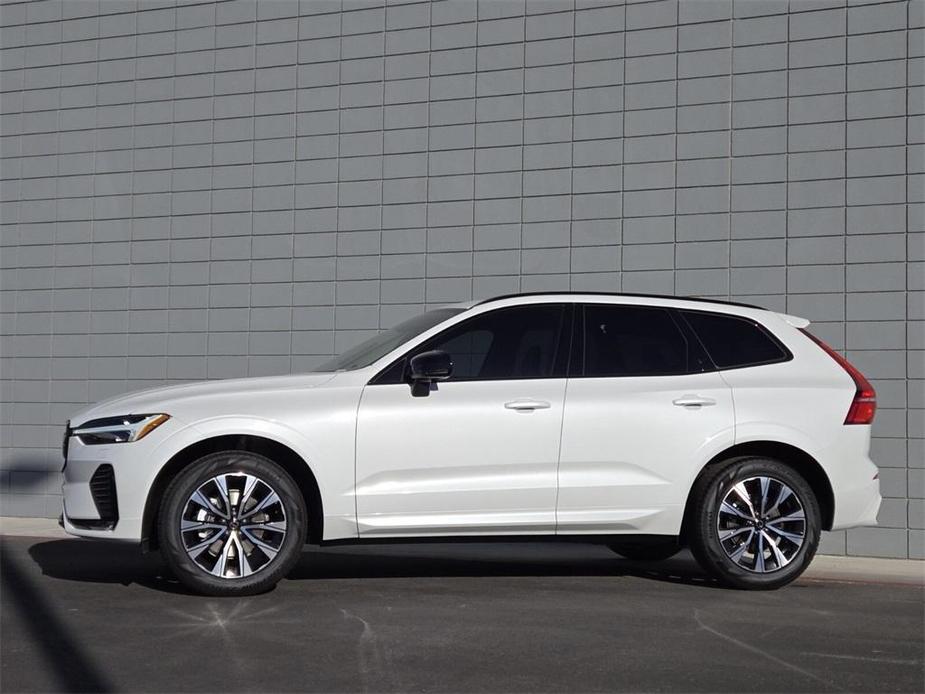 new 2025 Volvo XC60 car, priced at $44,690