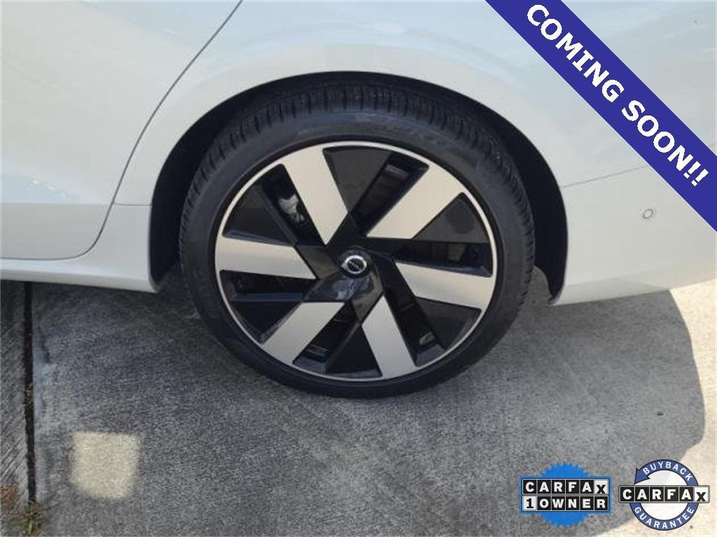used 2024 Volvo S60 Recharge Plug-In Hybrid car, priced at $44,898