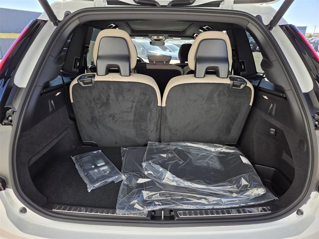 new 2026 Volvo XC90 car, priced at $59,345