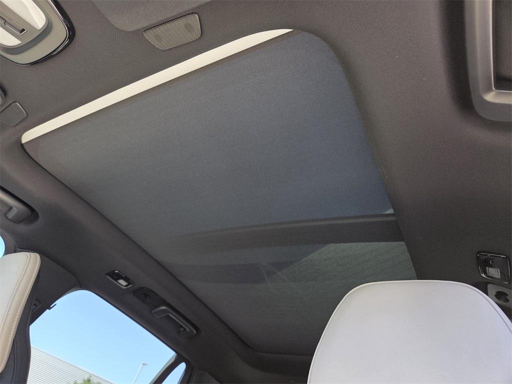 new 2026 Volvo XC90 car, priced at $59,345