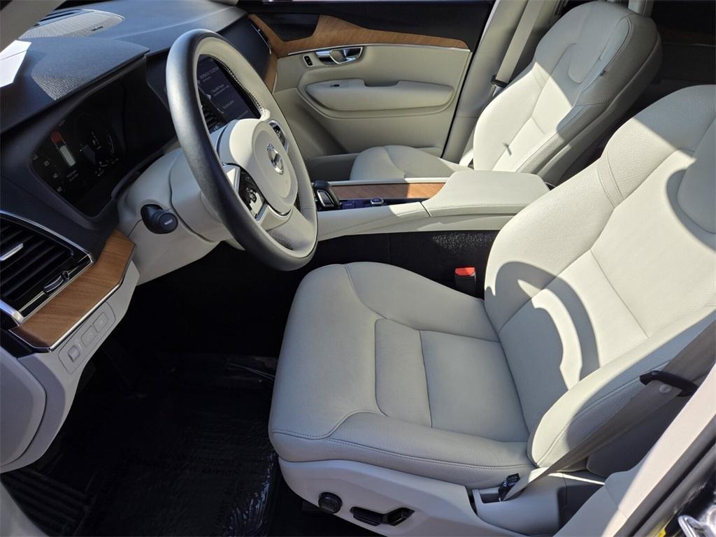 used 2021 Volvo XC90 Recharge Plug-In Hybrid car, priced at $37,984