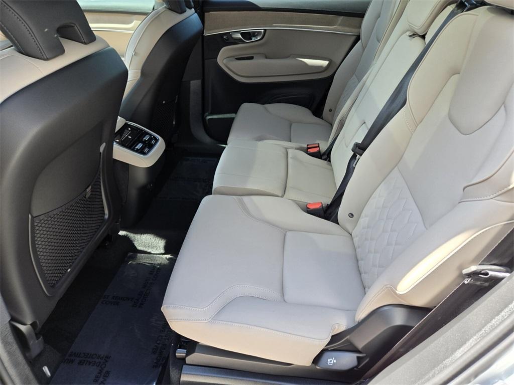 new 2025 Volvo XC90 car, priced at $64,006
