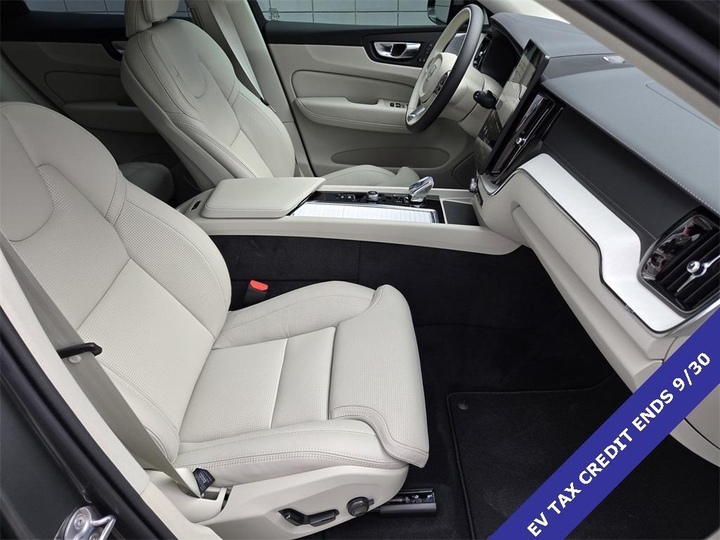 new 2026 Volvo XC60 car, priced at $82,707