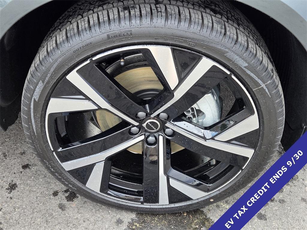 new 2026 Volvo XC60 car, priced at $82,707
