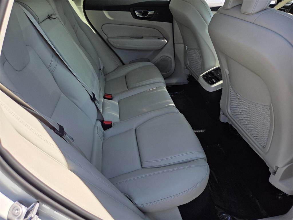 used 2023 Volvo XC60 car, priced at $40,884