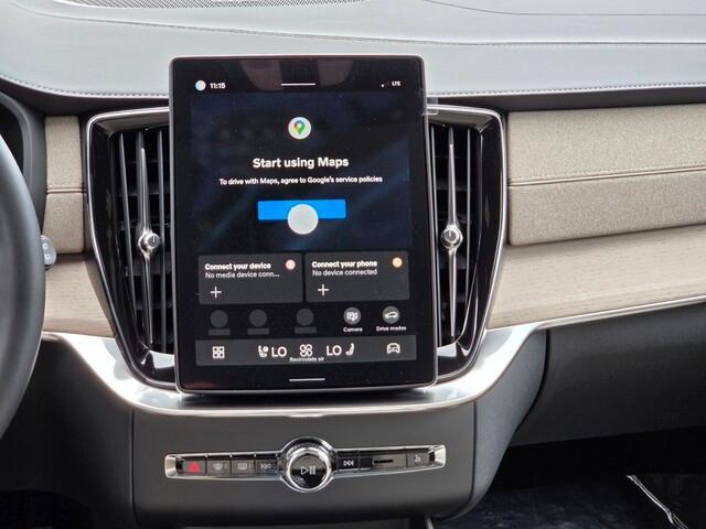 new 2026 Volvo XC90 car, priced at $68,825